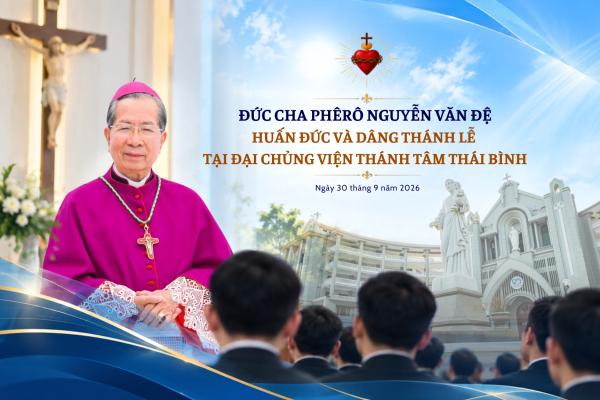 ĐCV Thánh Tâm Thái Bình: Đức cha Phêrô Nguyễn Văn Đệ huấn đức và dâng Thánh lễ