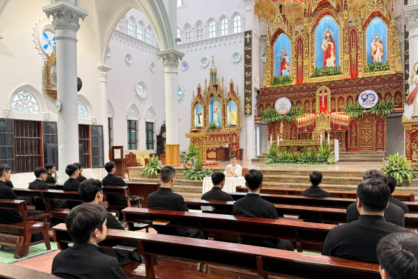 Chủng sinh Khóa VII - Đại Chủng viện Thánh Tâm Thái Bình tĩnh tâm tháng 3/2026