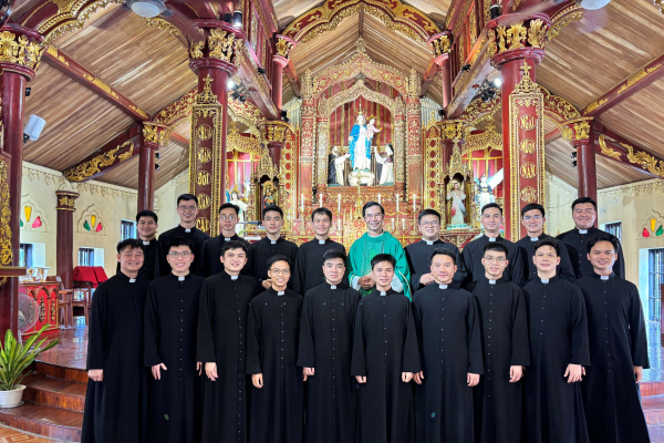 Chủng sinh khóa VII – Đại Chủng viện Thánh Tâm Thái Bình tĩnh tâm tháng 7/2026