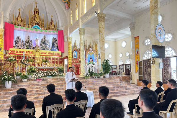 Chủng sinh Khóa VII - Đại Chủng viện Thánh Tâm Thái Bình tĩnh tâm tháng 5/2026