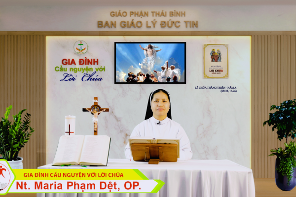 Lễ Chúa Thăng Thiên I Gia đình cầu nguyện với Lời Chúa I Giáo phận Thái Bình