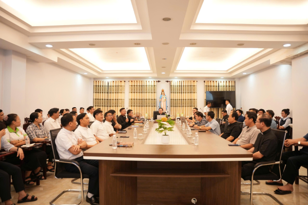 Chuẩn bị Đại Hội Giới trẻ Giáo Tỉnh Hà Nội lần thứ 21: Ban Mục vụ Giới trẻ Giáo Tỉnh Hà Nội họp tại Giáo phận Thái Bình