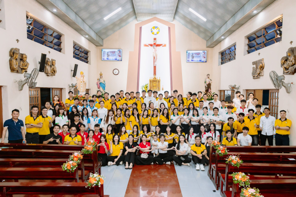 Giới trẻ - Sinh viên Công giáo Thái Bình Miền Nam: Lễ truyền thống lần thứ XVI - Mừng kính thánh Bổn mạng Thánh Giáo Hoàng Gioan Phaolô II