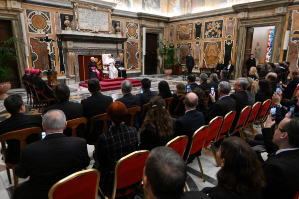 Đức Thánh Cha: Đại học Công giáo là con đường trí tuệ hướng về Thiên Chúa